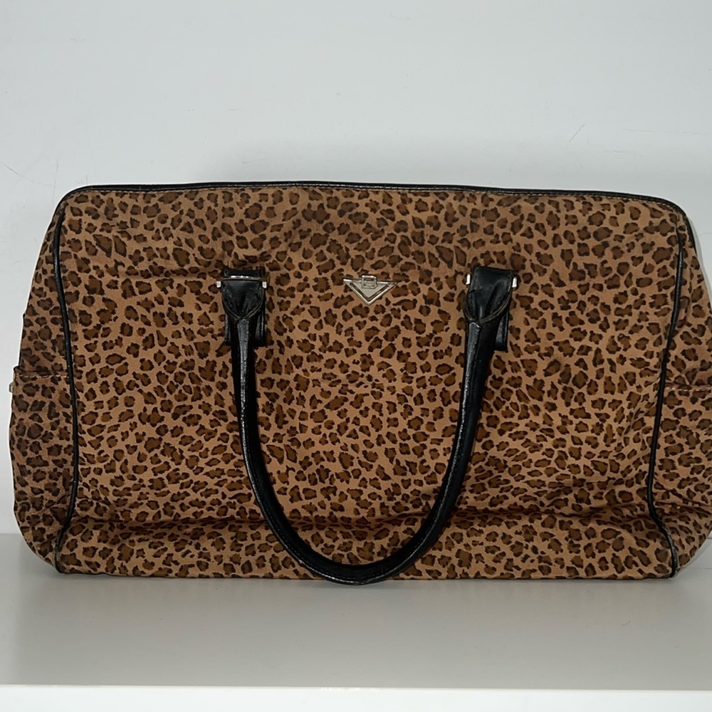 BOTTEGA VENETA GIRAFFE PRINT HANDBAG